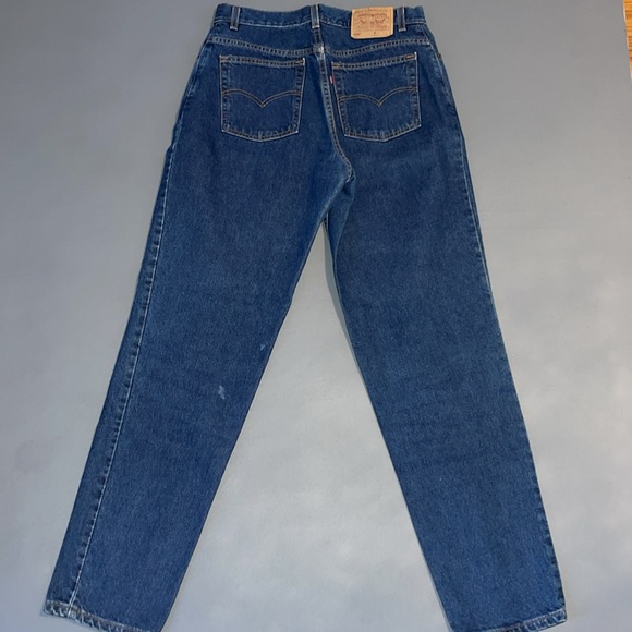 Vintage Levi’s 550 Denim Jeans - Picture 4 of 11